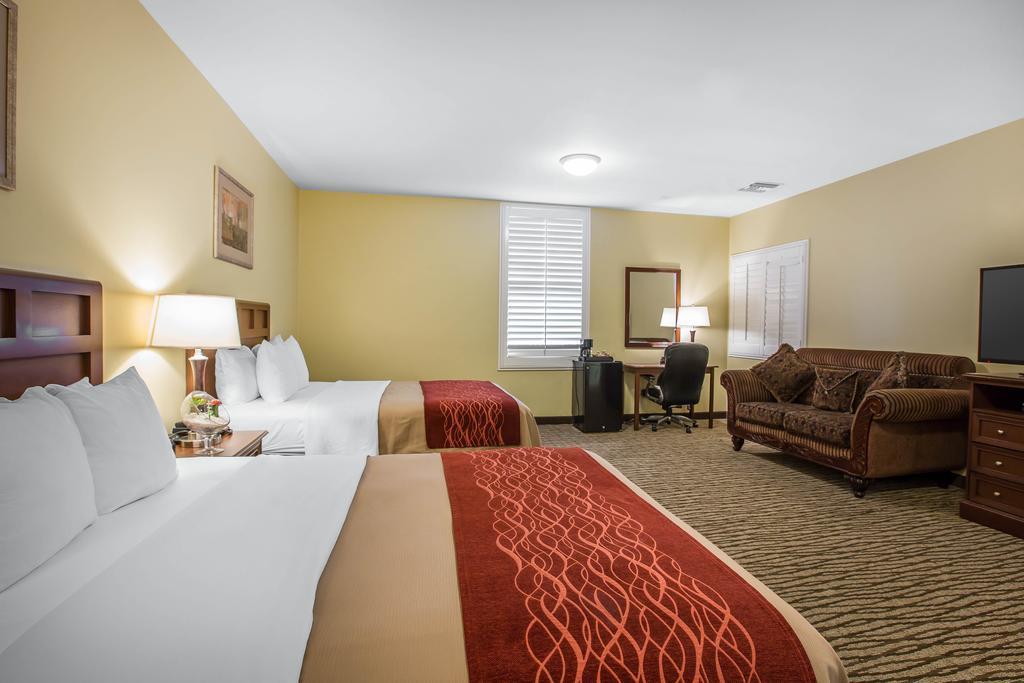 Comfort Inn Pomona Near Fairplex Ngoại thất bức ảnh