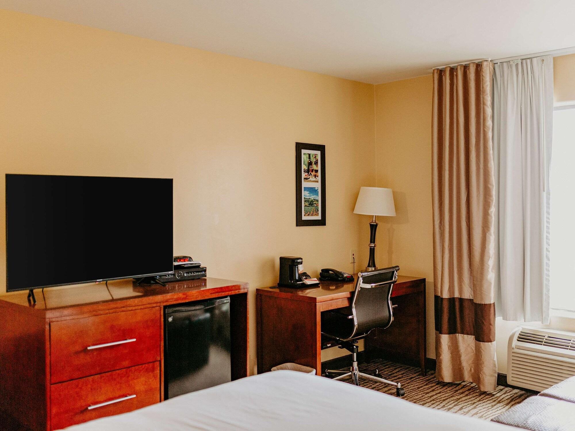 Comfort Inn Pomona Near Fairplex Ngoại thất bức ảnh