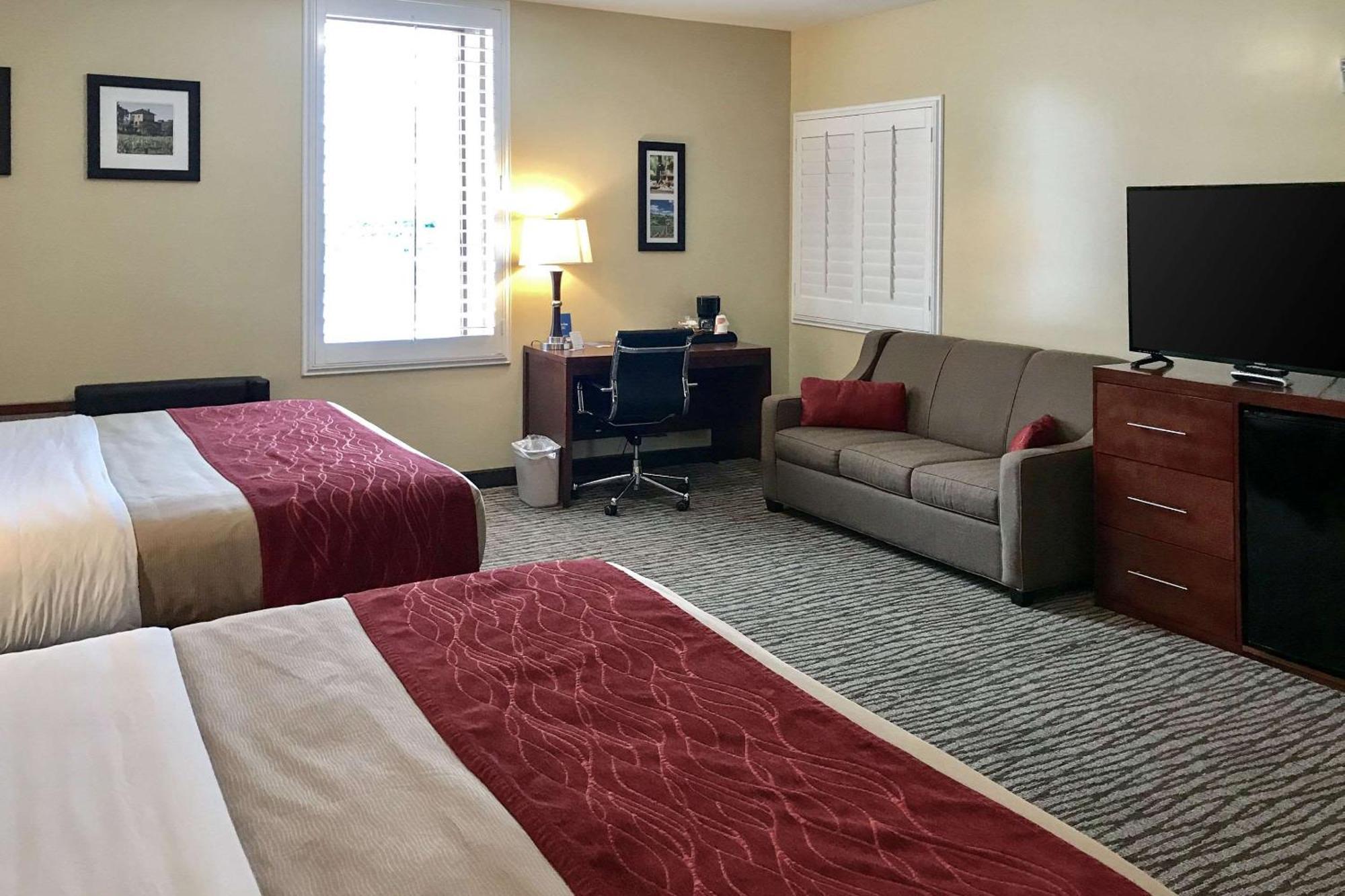 Comfort Inn Pomona Near Fairplex Ngoại thất bức ảnh