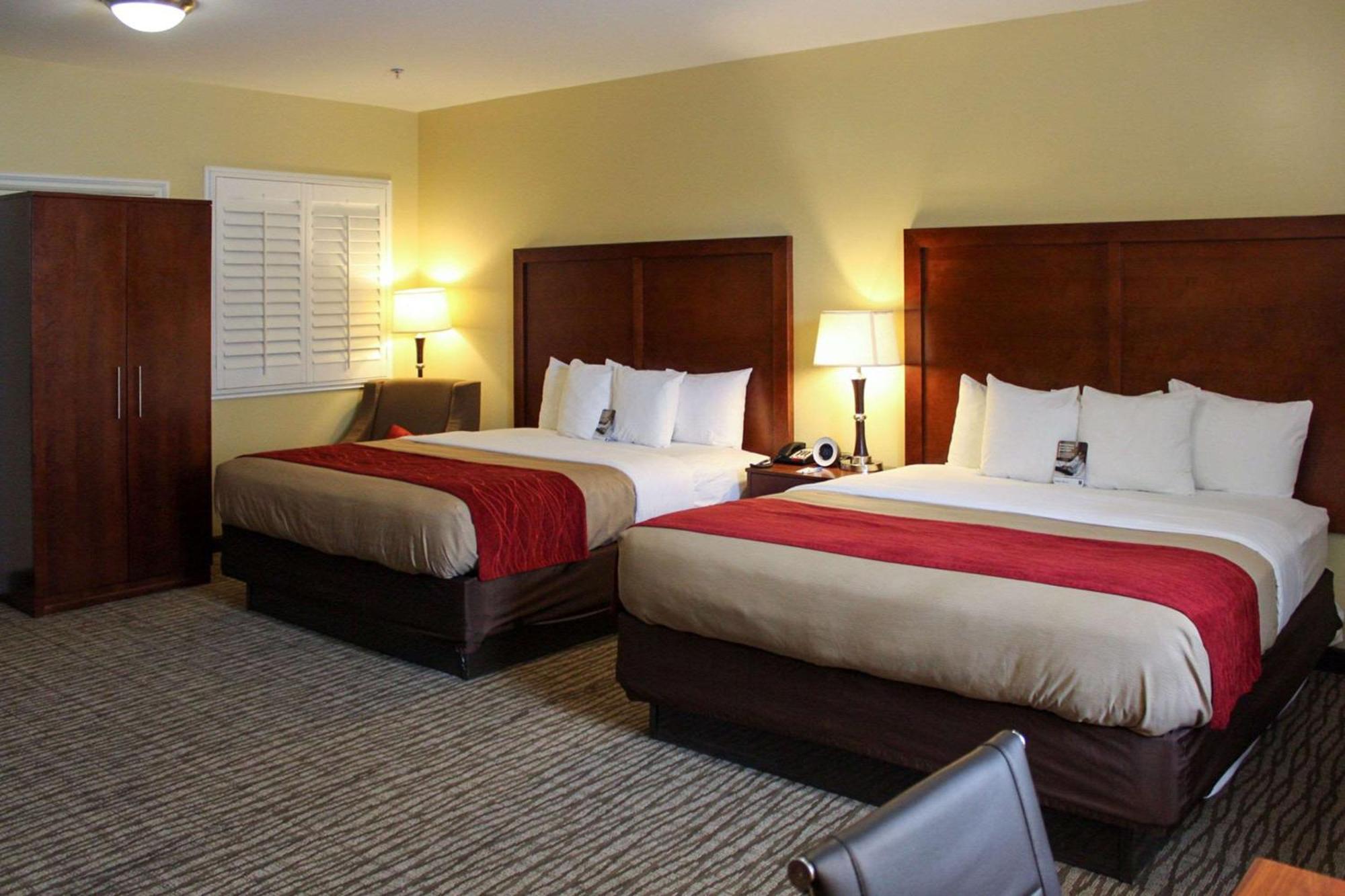 Comfort Inn Pomona Near Fairplex Ngoại thất bức ảnh