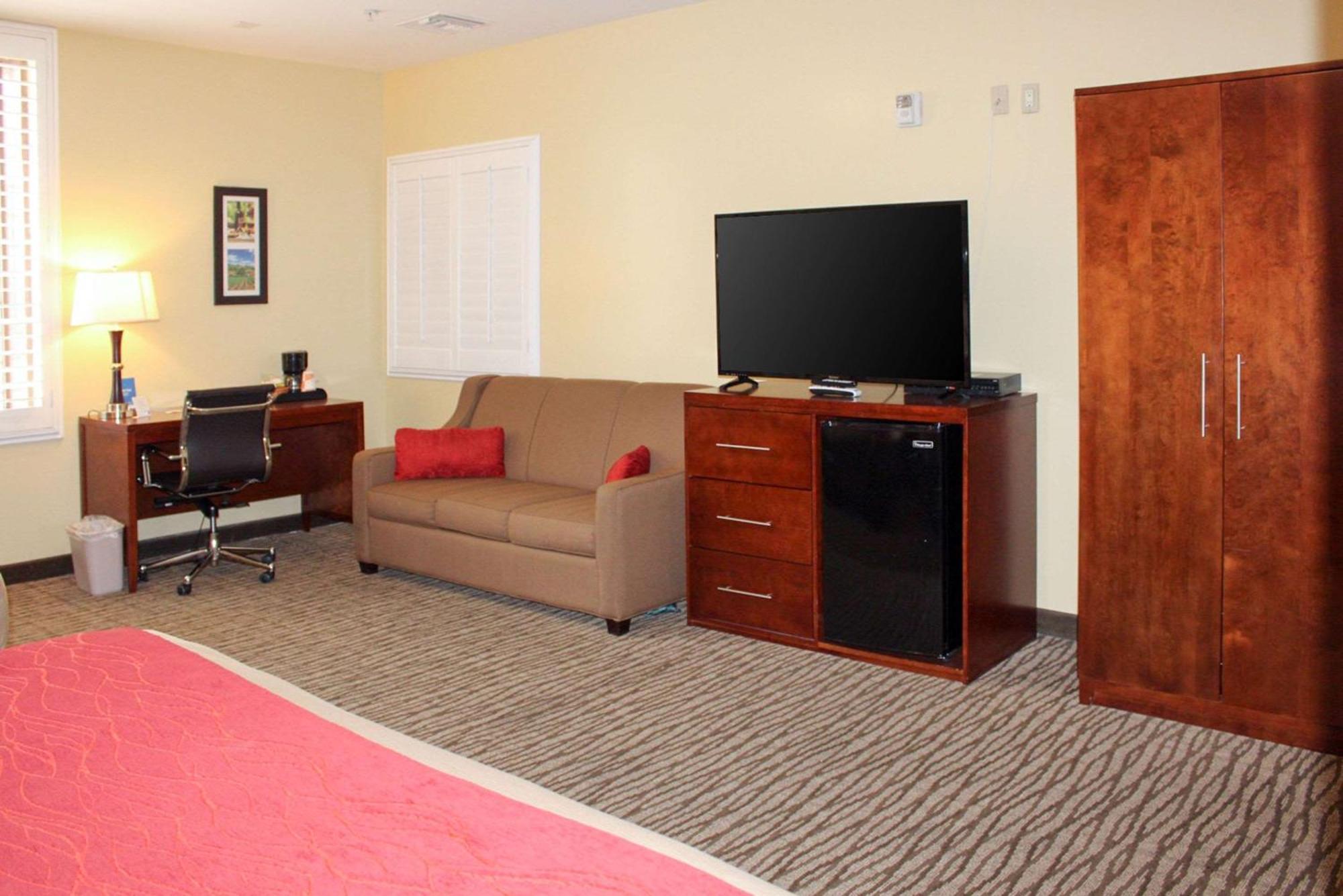 Comfort Inn Pomona Near Fairplex Ngoại thất bức ảnh
