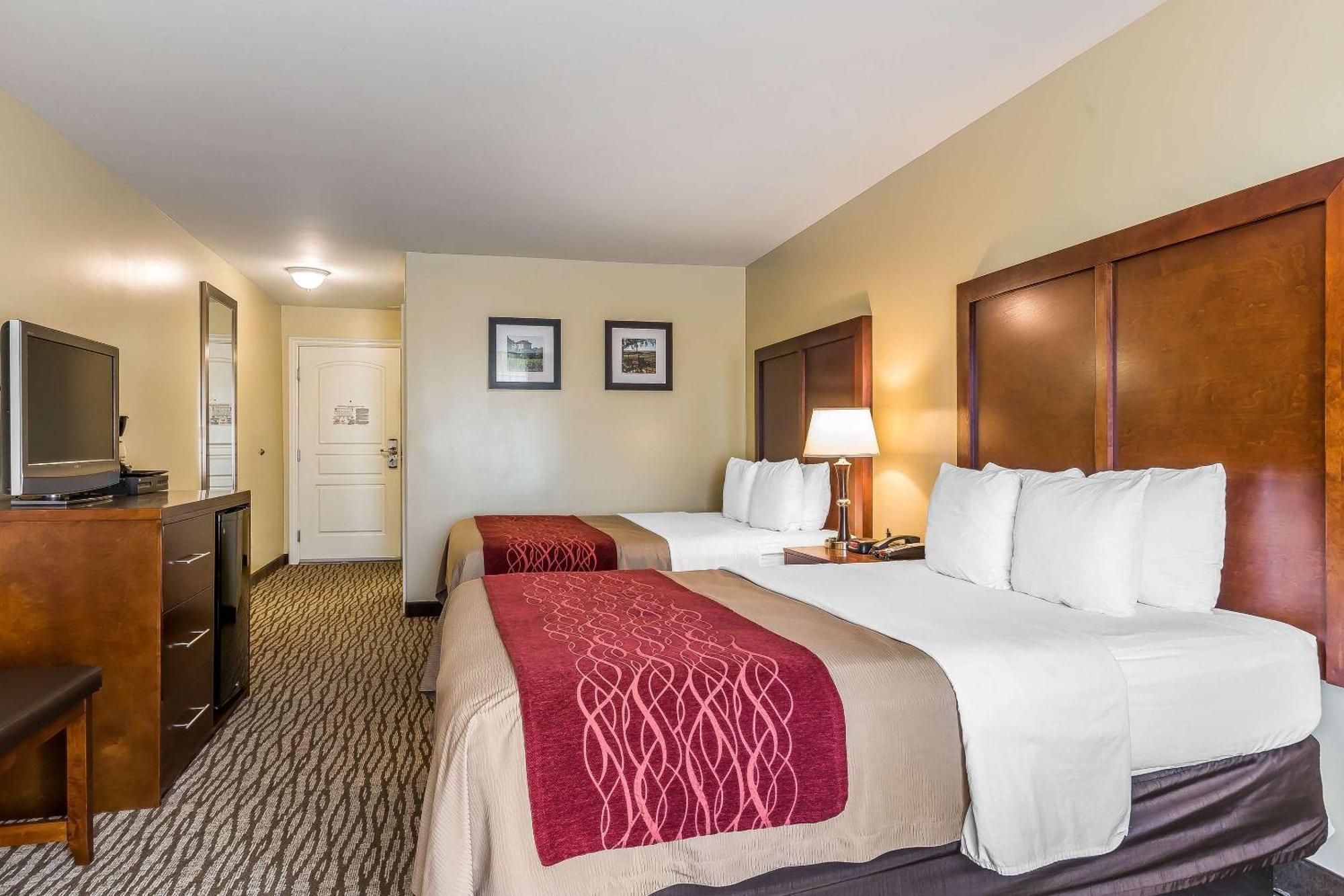 Comfort Inn Pomona Near Fairplex Ngoại thất bức ảnh
